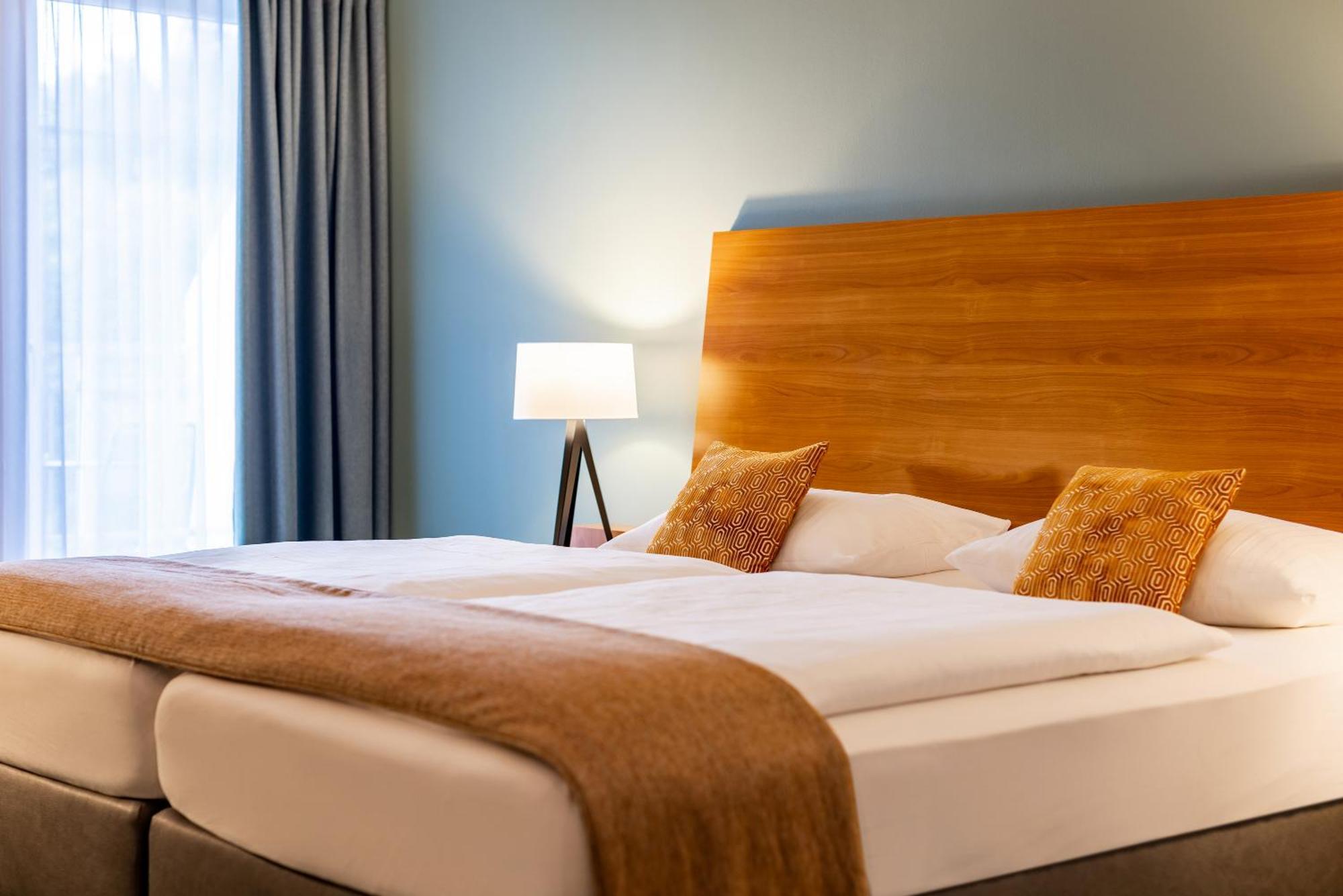 Best Western Plus Parkhotel Maximilian Ottobeuren Ngoại thất bức ảnh