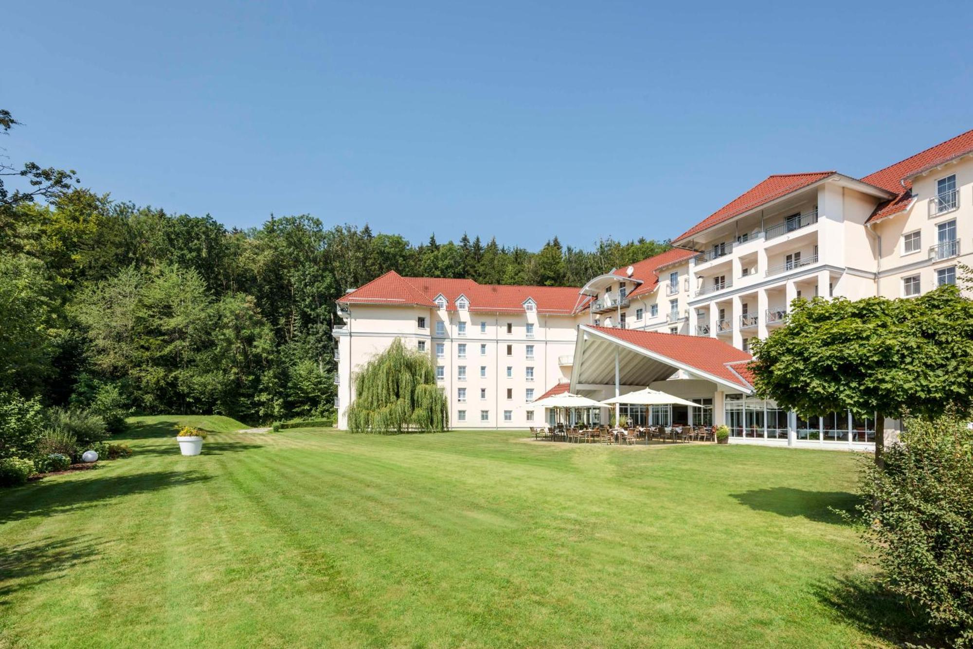 Best Western Plus Parkhotel Maximilian Ottobeuren Ngoại thất bức ảnh